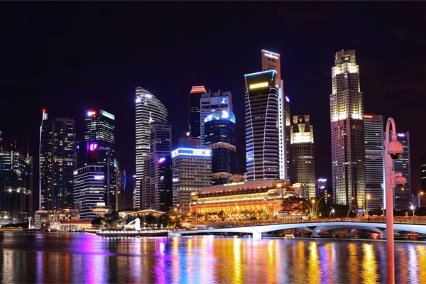 戶外亮化設(shè)計(jì)注意事項(xiàng)及亮化方式