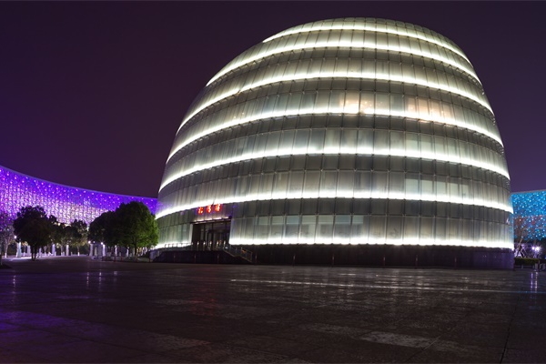 城市亮化工程如何設(shè)計(jì)才能具有層次感？