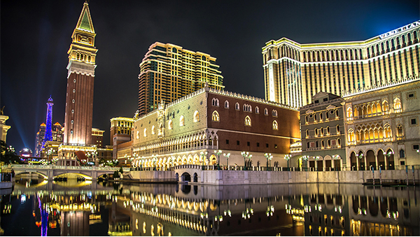 泛光照明工程是什么意思？和亮化工程有什么區(qū)別？