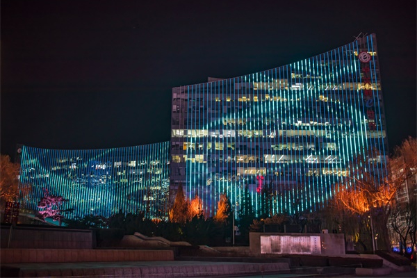 亮化照明工程要如何設(shè)計(jì)才能吸引人？