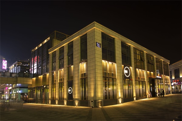 商業(yè)綜合體亮化設(shè)計