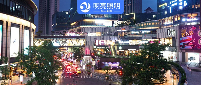 商場(chǎng)客戶流失嚴(yán)重？外墻亮化試試這招！