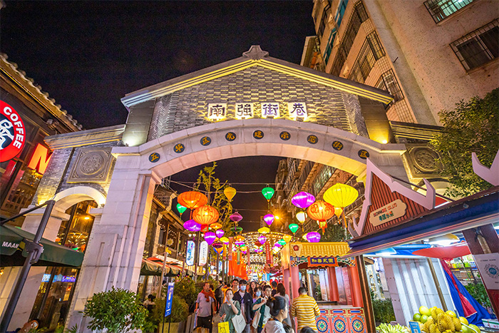 商業(yè)街亮化設(shè)計(jì)