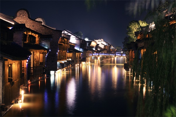 戶(hù)外燈光照明設(shè)計(jì)