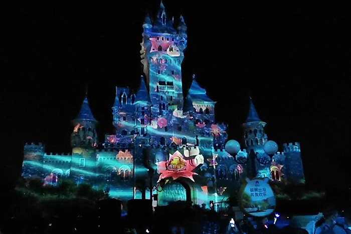 景區(qū)3D全息投影：不只是一場秀，更是游客二次消費的催化劑！