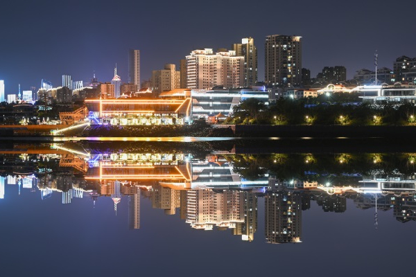 城市燈光亮化設計