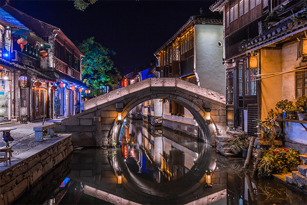 夜景燈光設(shè)計