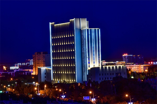 樓宇led亮化設(shè)計塑造城市夜間形象