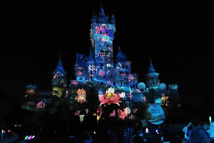 游樂(lè)場(chǎng)城堡3D全息投影